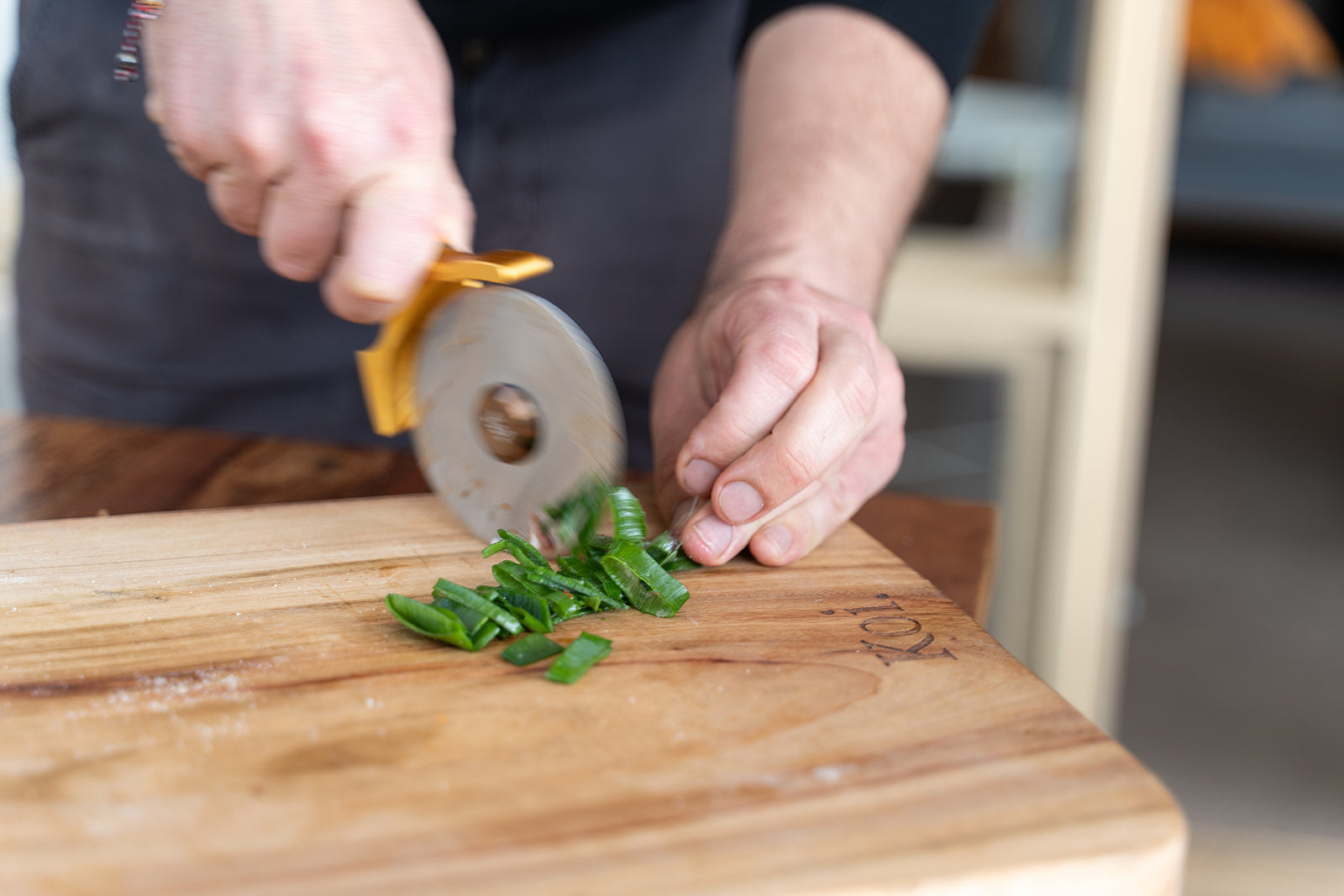 How to cut herbs and more!