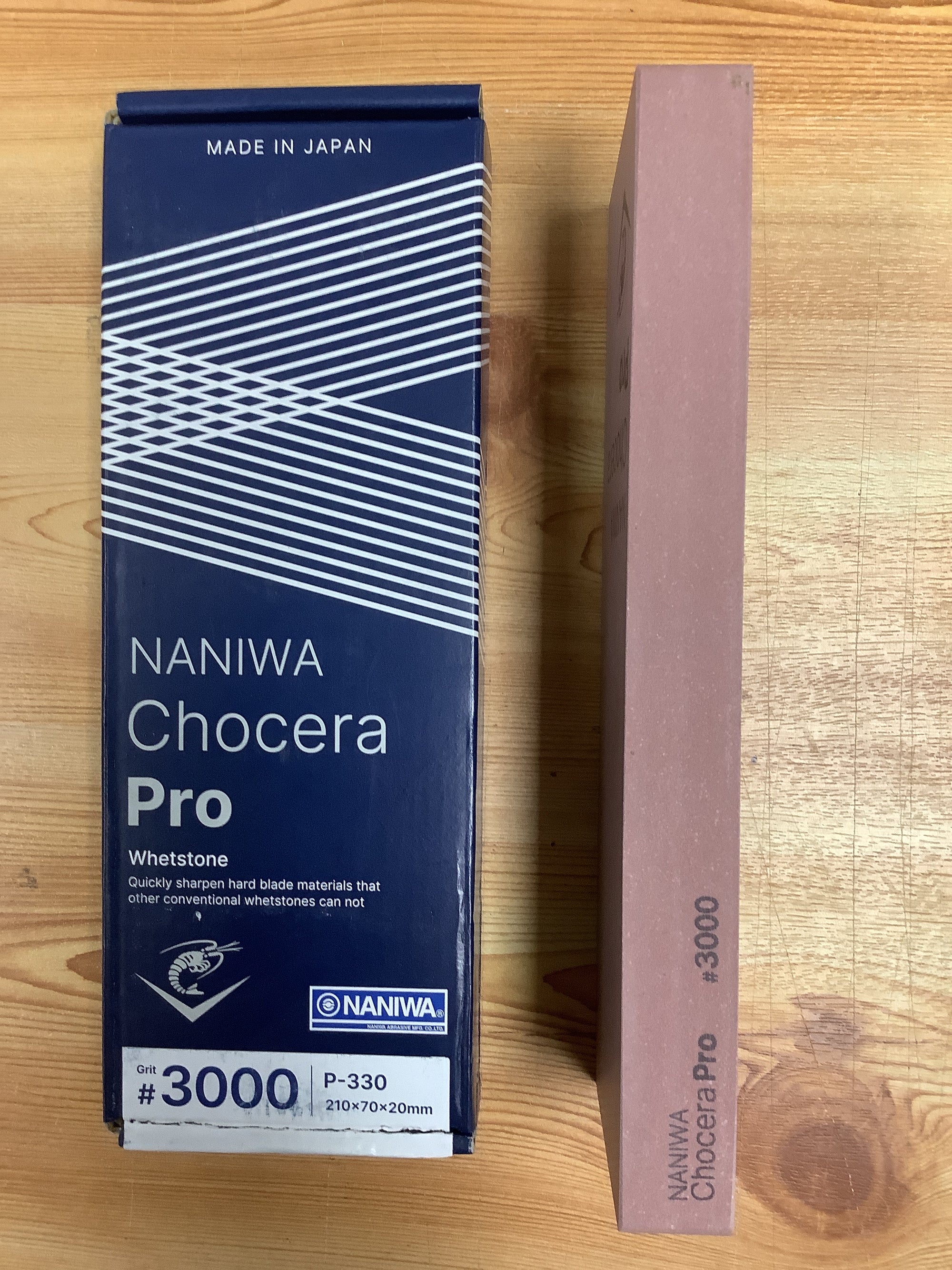 Naniwa Chosera watersteen korrel 3000 zonder voet Naniwa Chosera watersteen korrel 3000 zonder voet