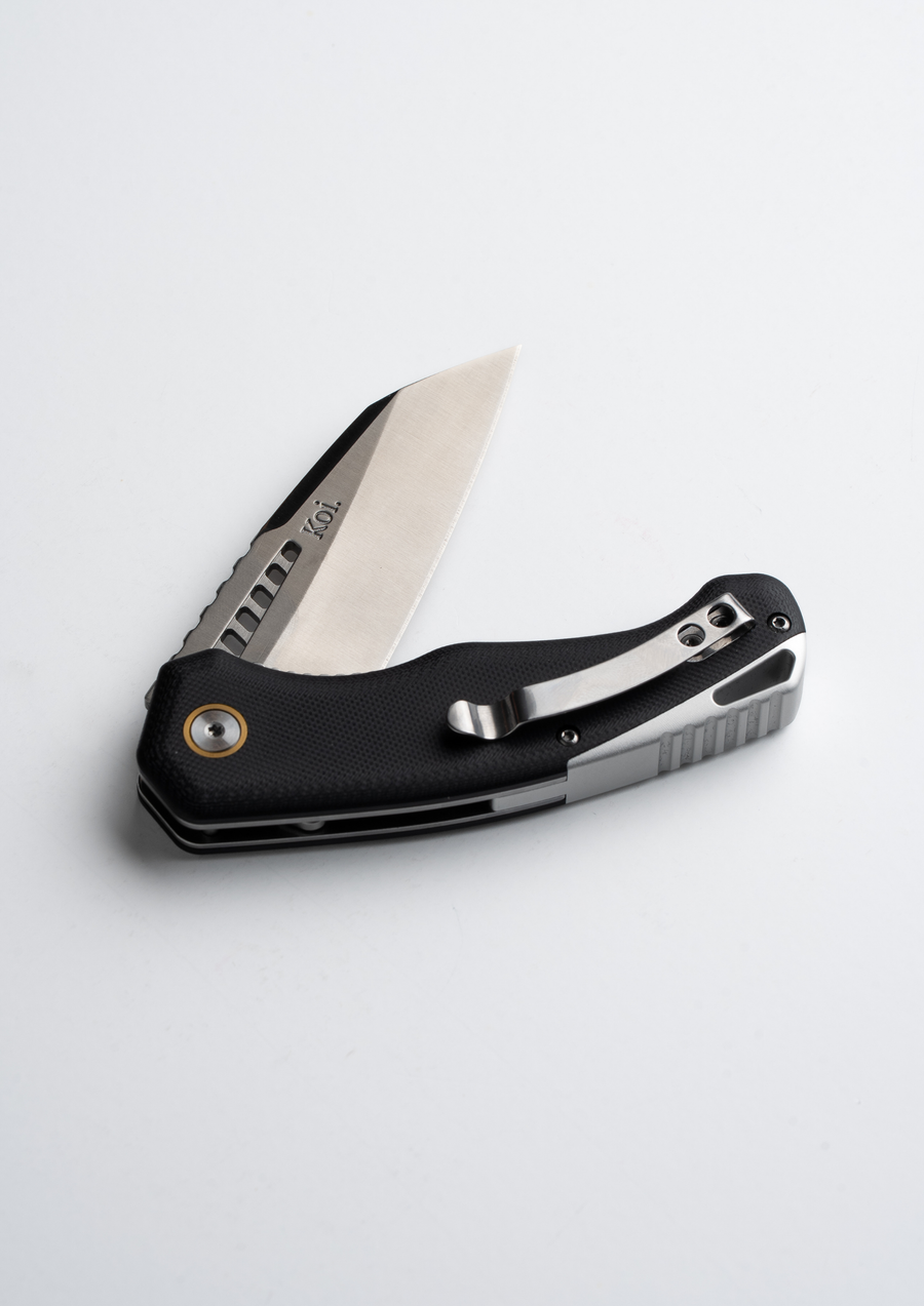 Karen the Currawong EDC pocket knife — urban Australian tradie all-rounder