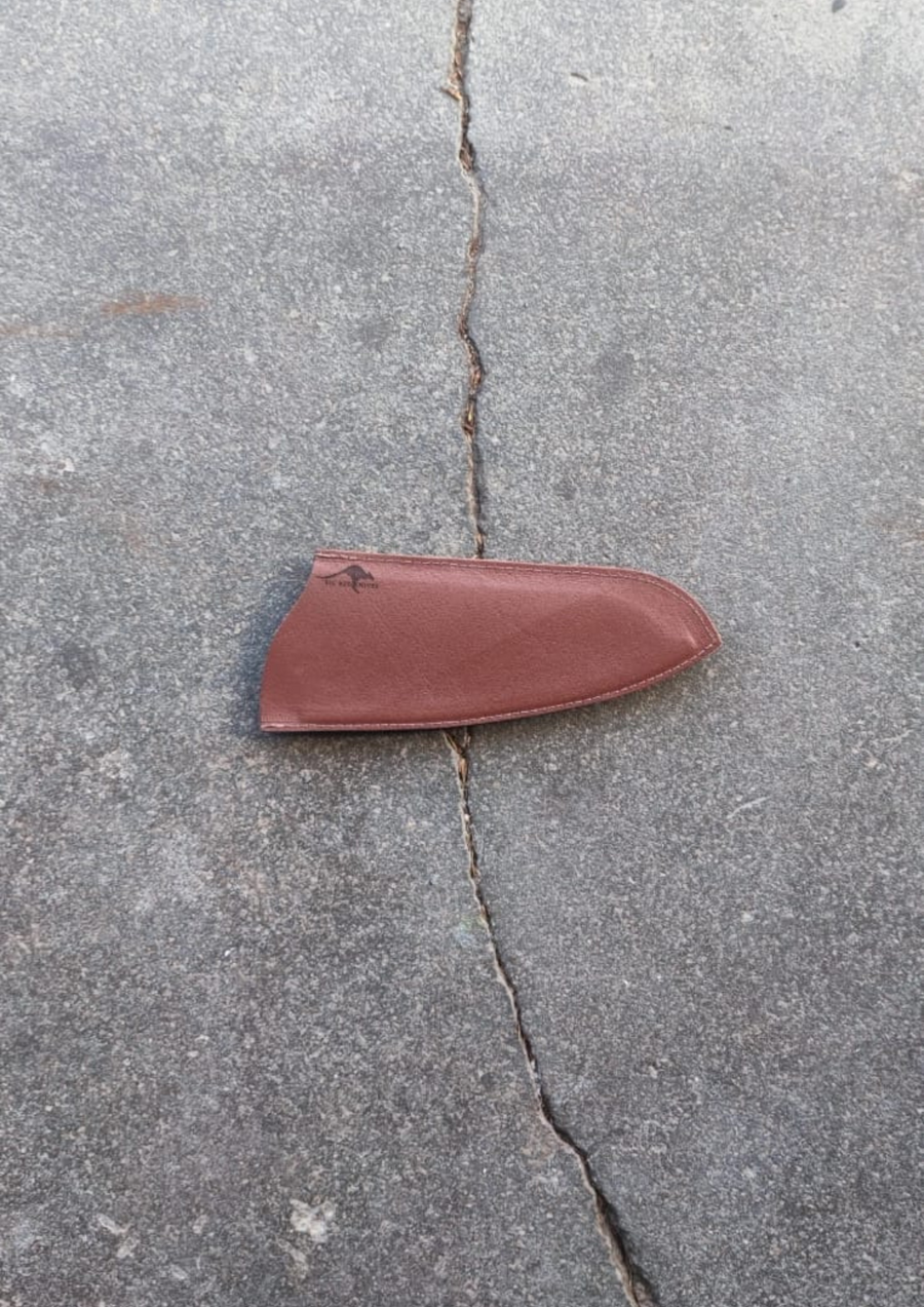 Big Red Kangaroo Leather Sheathe (large) - Koi Knives
