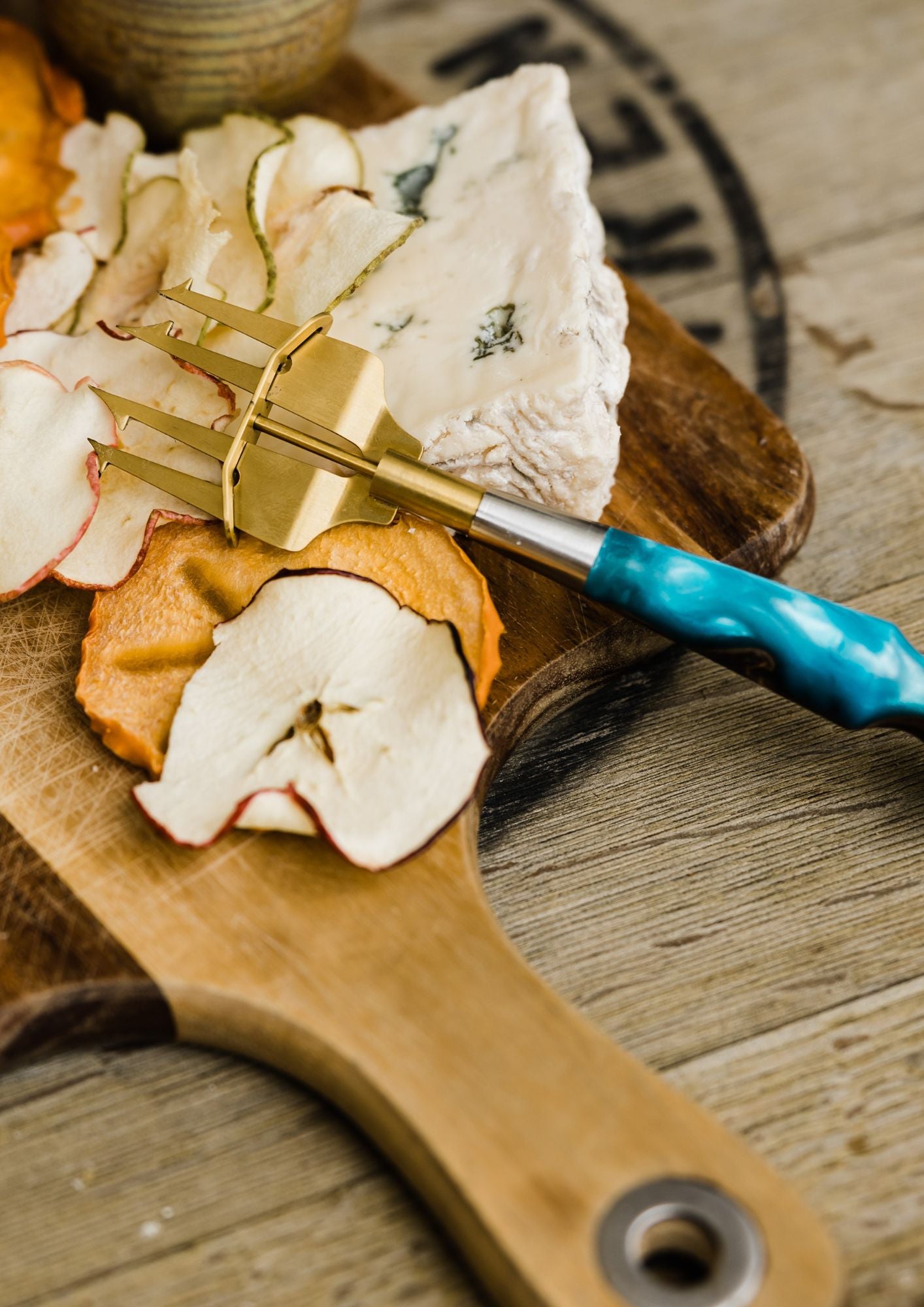 Platter Picker – Koi Knives